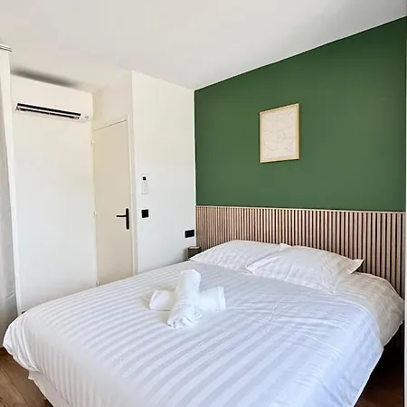César - Padel Privé, Piscine Chauffée, Maison Climatisée - 1h10 De Paris Villa