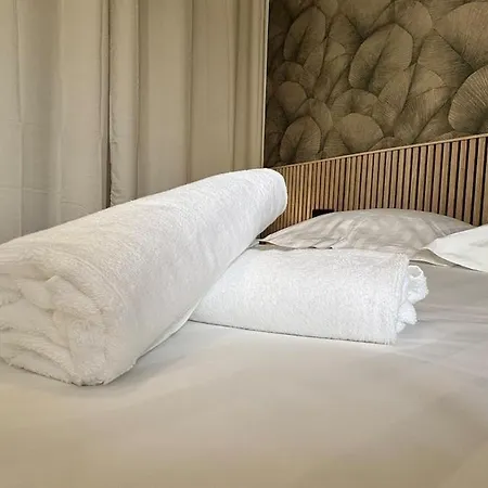 Villa César - Padel Privé, Piscine Chauffée, Maison Climatisée - 1h10 De Paris Bransles